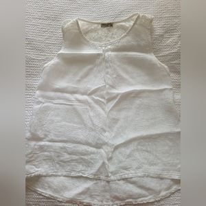 White linen and lace tank top
